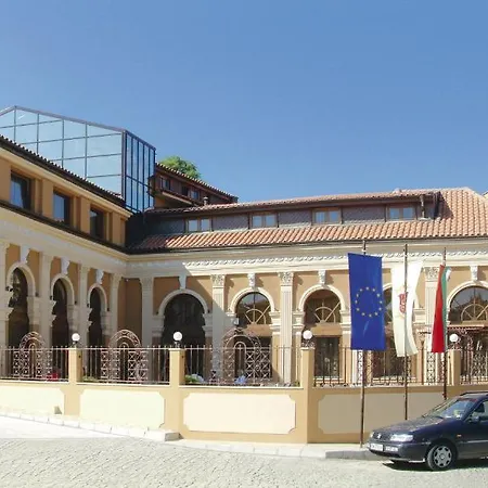 Hotel Seven Hills