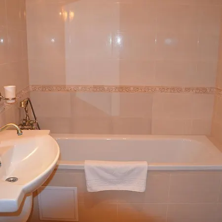 Hotel Seven Hills 3*